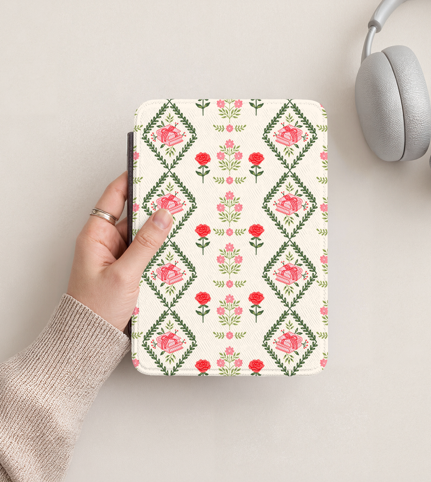 Kindle Case - Rose Trellis | Paperwhite 12th Gen & Colorsoft
