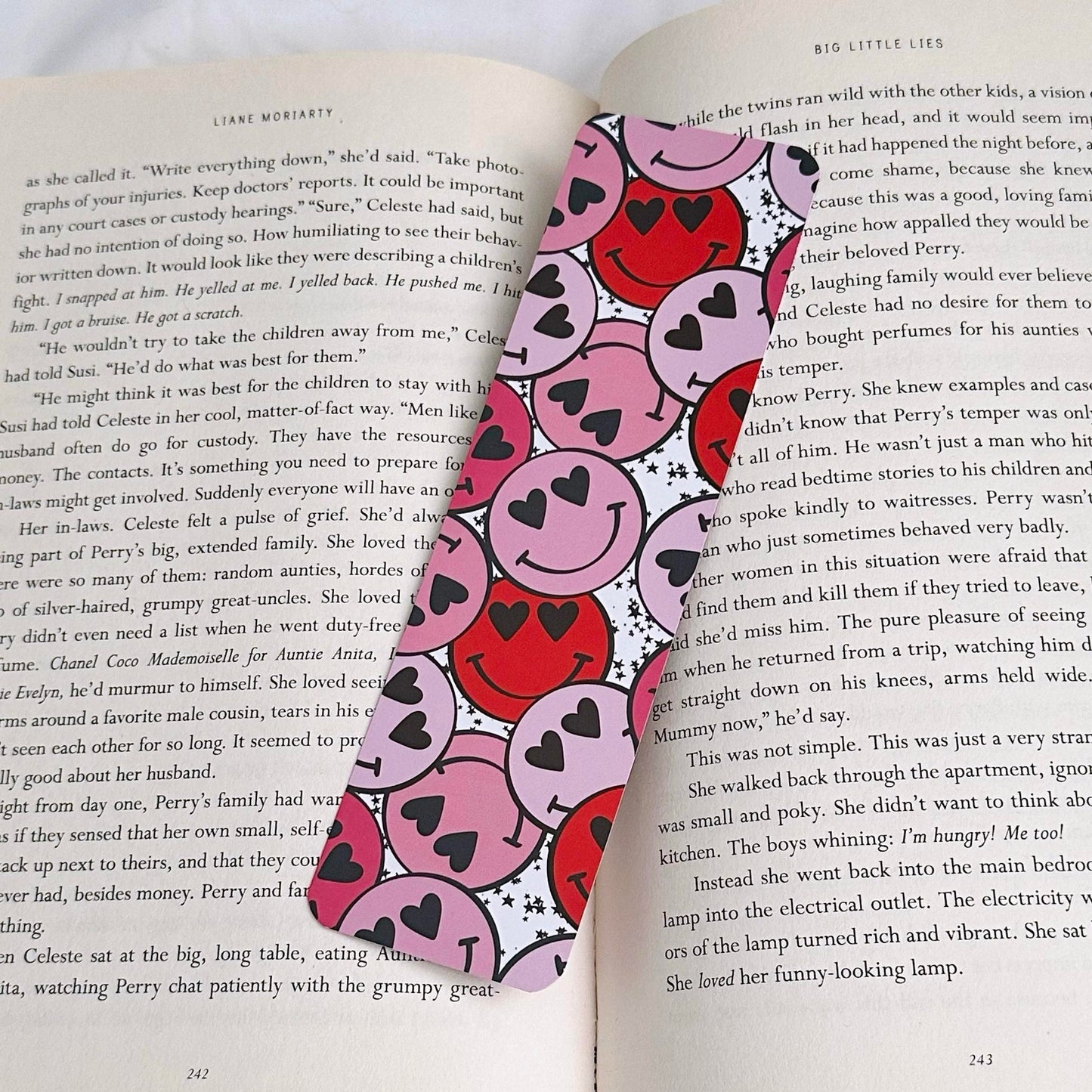 Retro Valentines Pattern Bookmarks