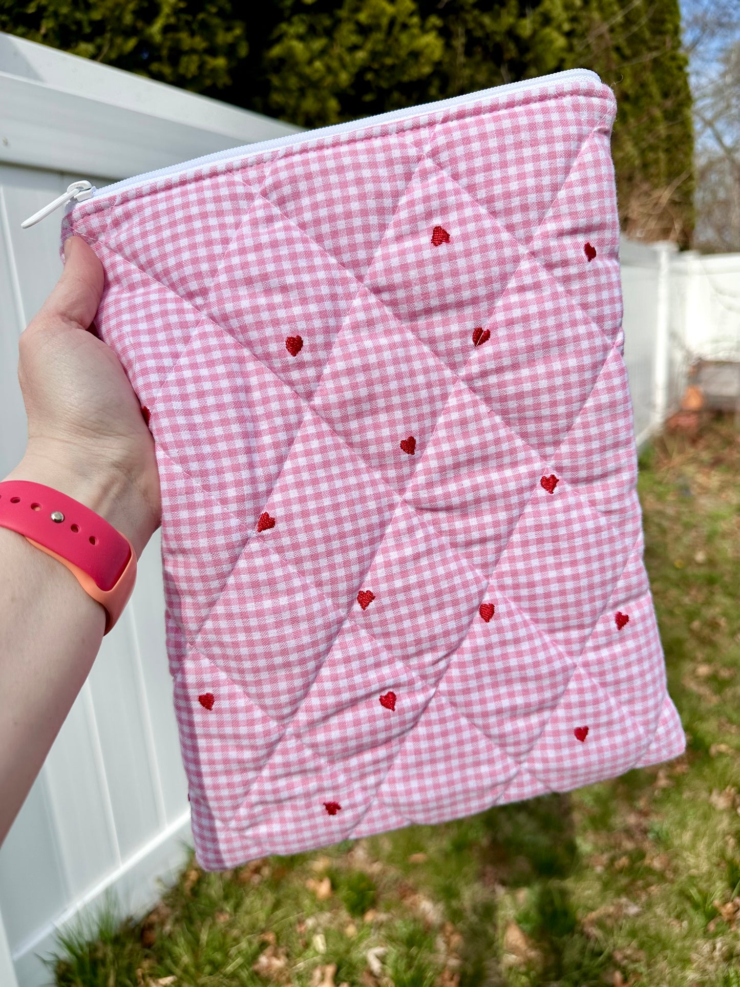 Handmade Quilted Book & Tablet Sleeve - Pink Checkered Hearts