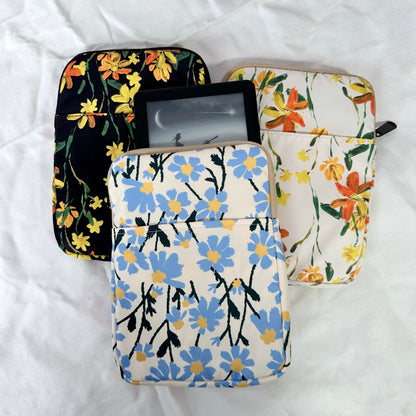 Floral Pattern Padded Kindle Sleeve