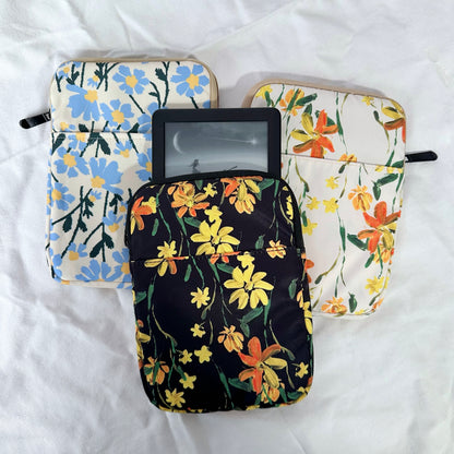 Floral Pattern Padded Kindle Sleeve