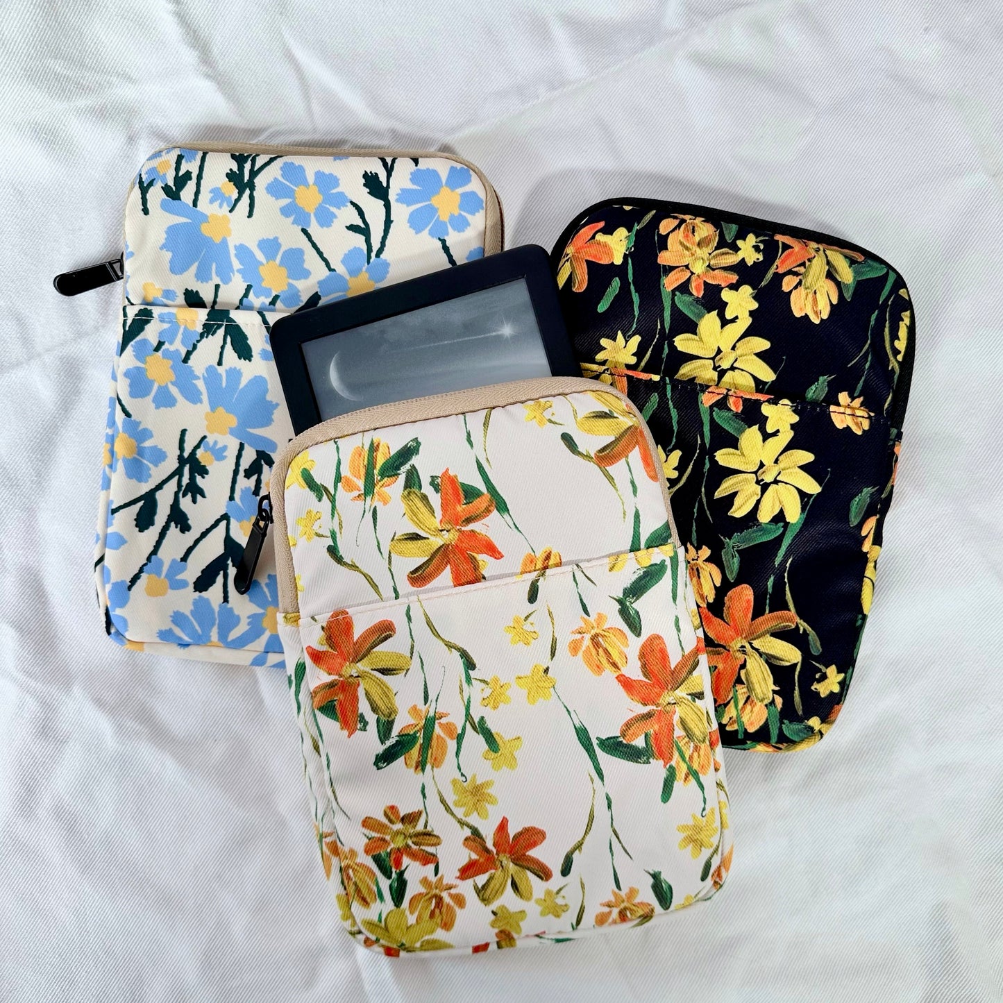Floral Pattern Padded Kindle Sleeve