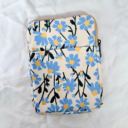 Floral Pattern Padded Kindle Sleeve