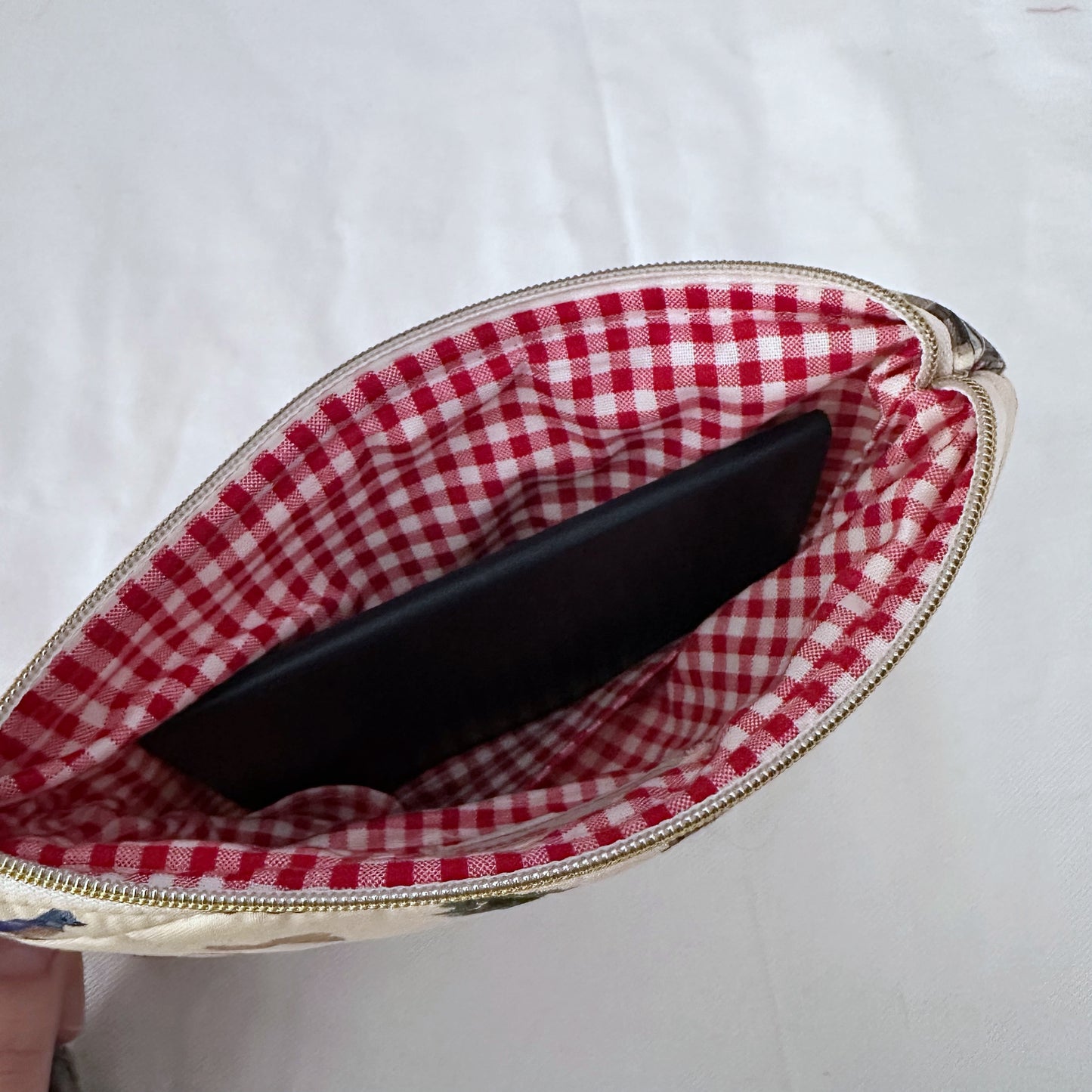 Handmade Embroidered New York Pouch